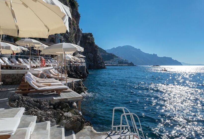 Отель Santa Caterina