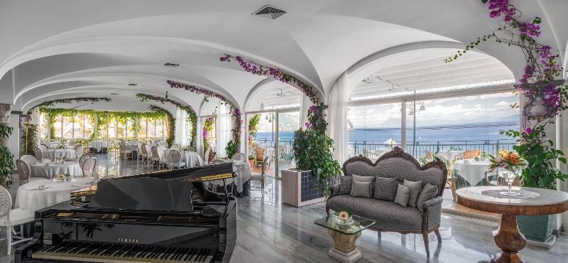 Отель Santa Caterina