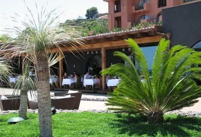 בית מלון כפרי Santa Tecla Palace