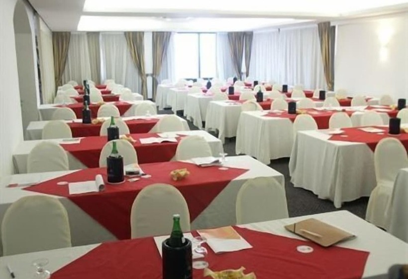 酒店 Santa Tecla Palace