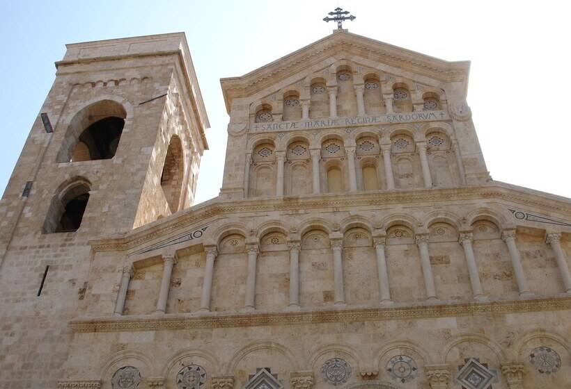 Sardegna Hotel Suites & Restaurant