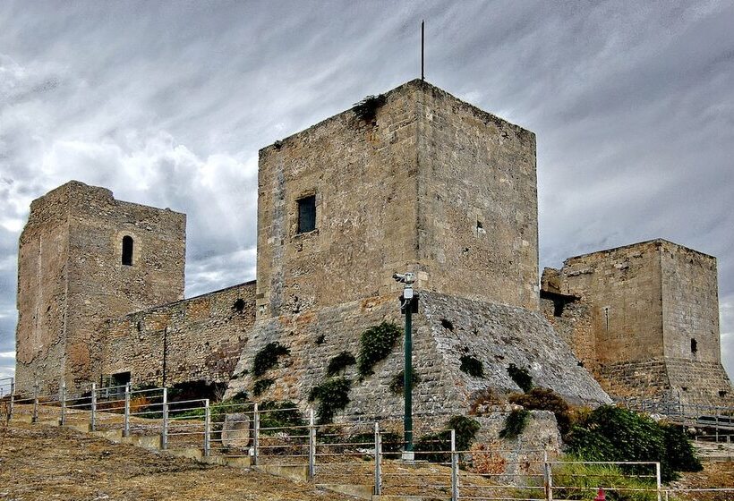 Sardegna Hotel Suites & Restaurant