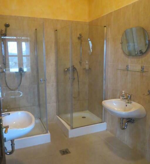 호텔 Sarlóspuszta Club