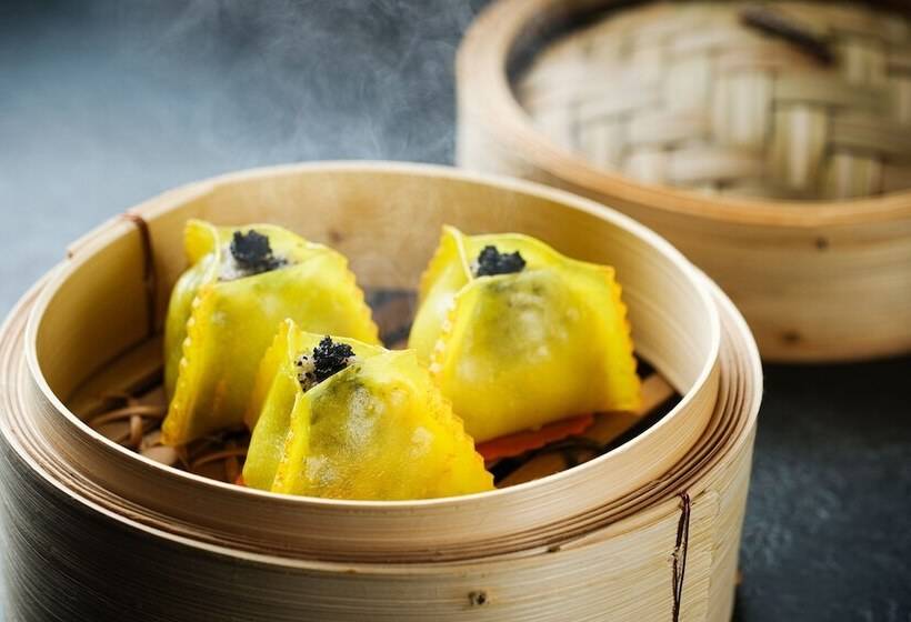 Sheraton Hong Kong Hotel & Towers