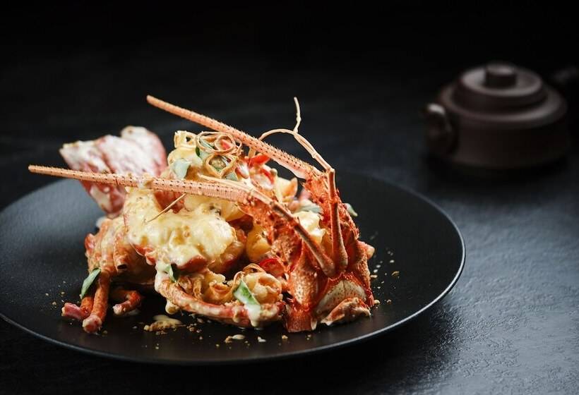 Sheraton Hong Kong Hotel & Towers