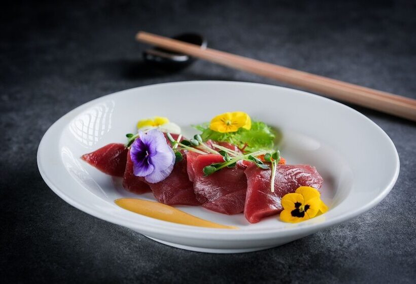 Sheraton Hong Kong Hotel & Towers