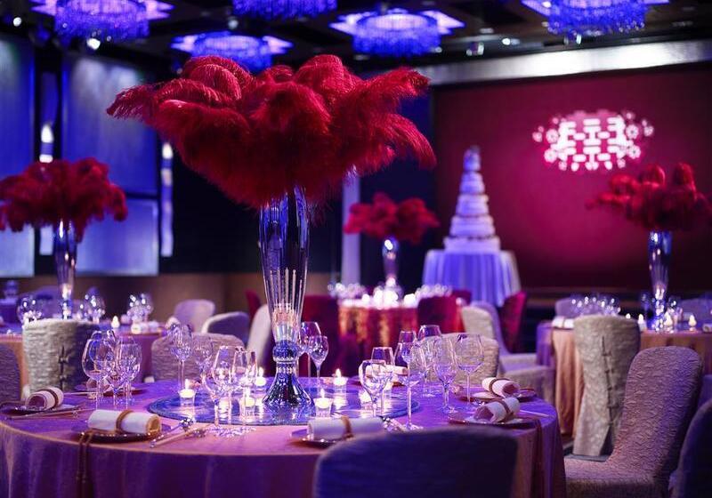 Sheraton Hong Kong Hotel & Towers