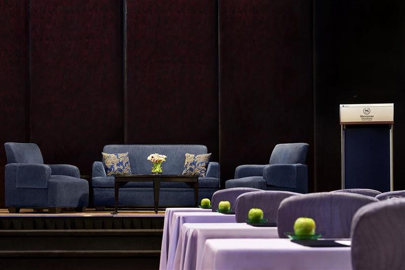 Sheraton Hong Kong Hotel & Towers