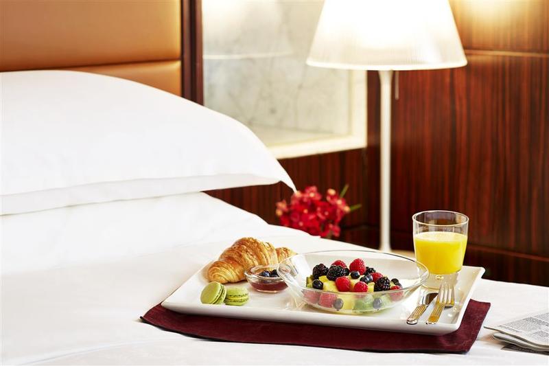 Sheraton Hong Kong Hotel & Towers