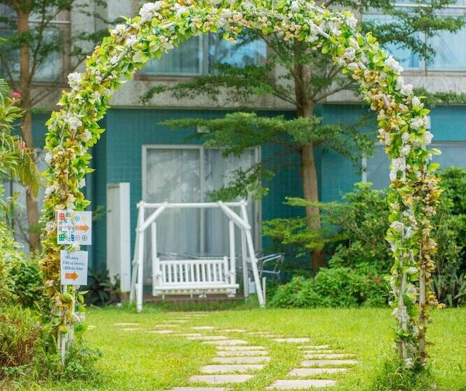 فندق Silvermine Beach Resort