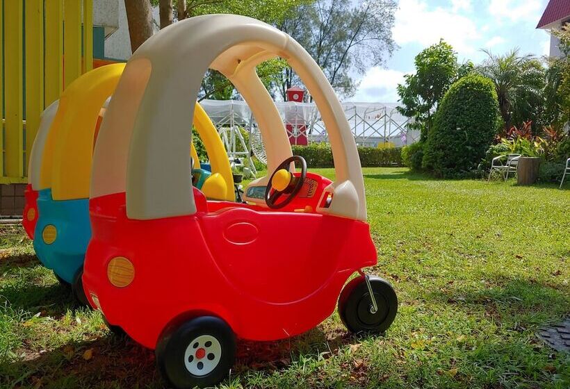 فندق Silvermine Beach Resort