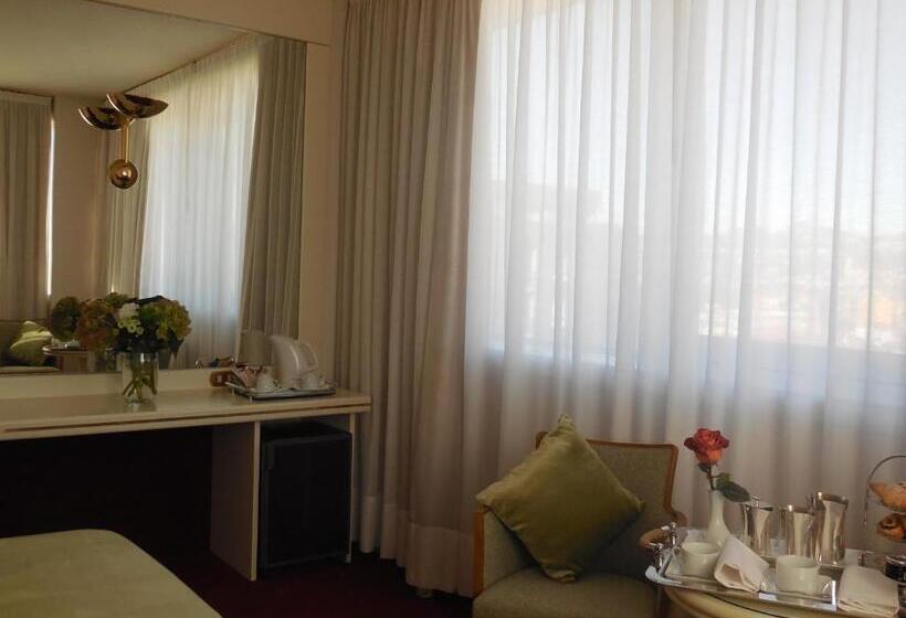 Starhotels Cristallo Palace