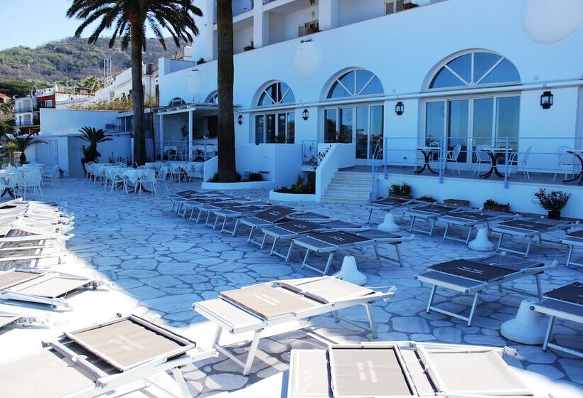 Отель Gran Paradiso