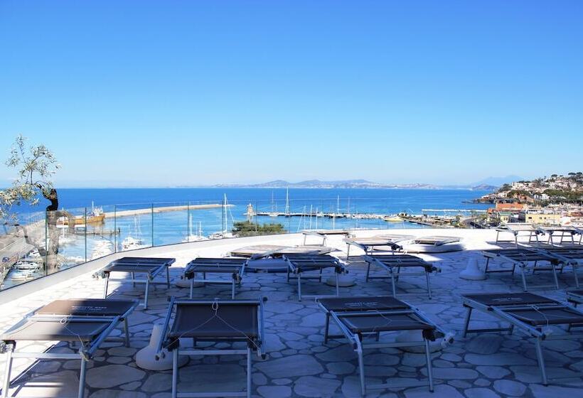 Отель Gran Paradiso