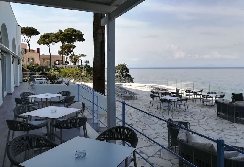 Отель Gran Paradiso