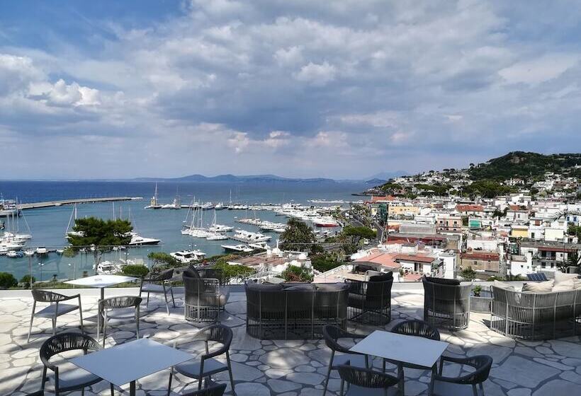 Отель Gran Paradiso