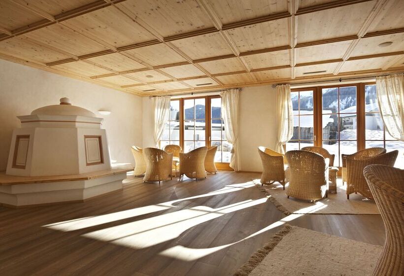 ホテル Th Corvara Greif