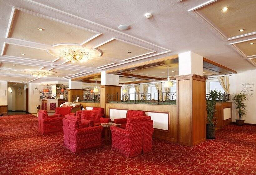 ホテル Th Corvara Greif