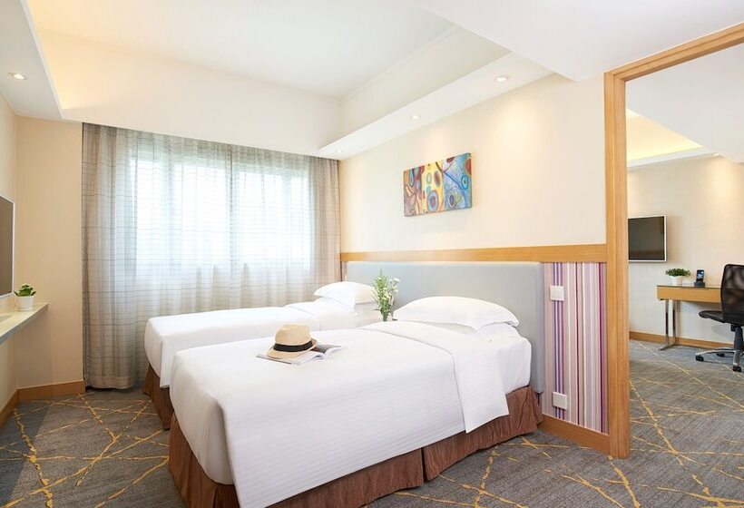 هتل The Cityview   Chinese Ymca Of Hong Kong