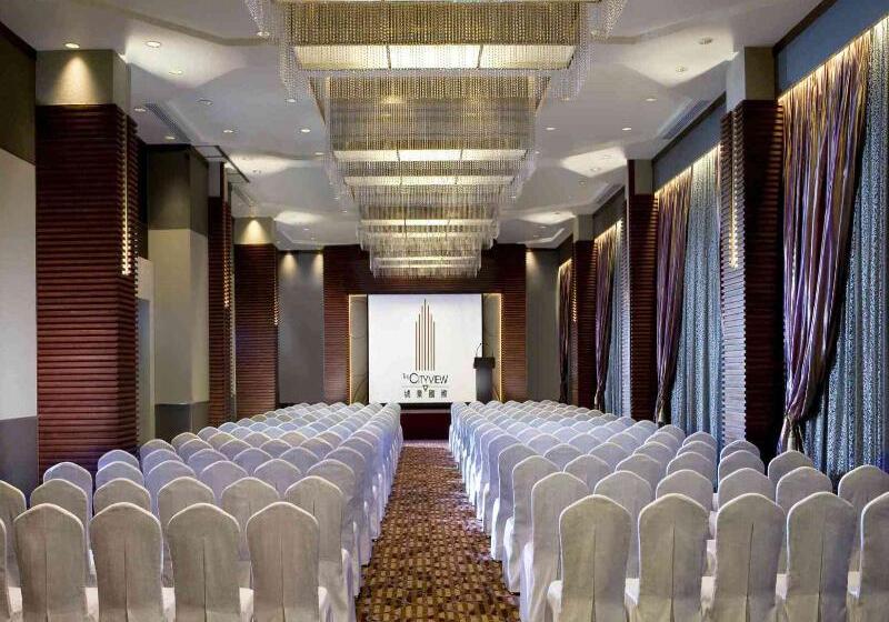 هتل The Cityview   Chinese Ymca Of Hong Kong