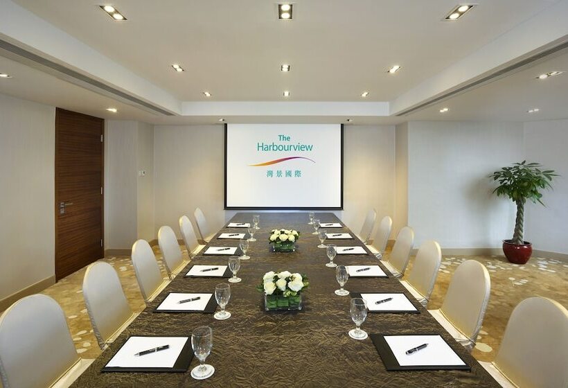 هتل The Harbourview   Chinese Ymca Of Hong Kong