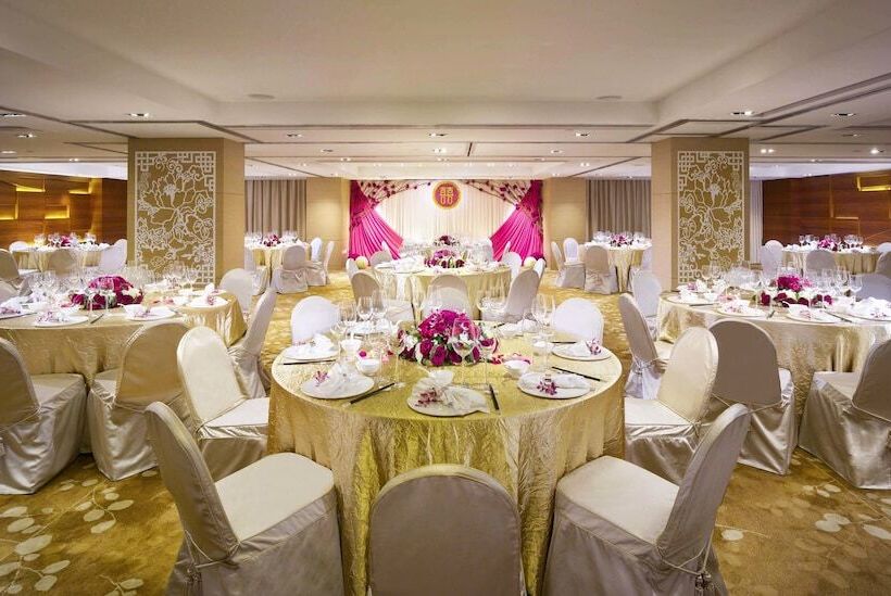 هتل The Harbourview   Chinese Ymca Of Hong Kong