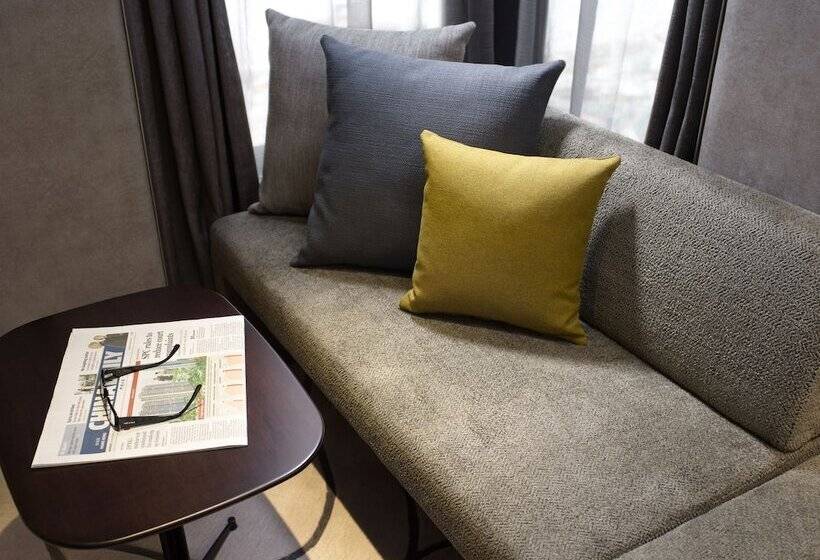 هتل The Harbourview   Chinese Ymca Of Hong Kong