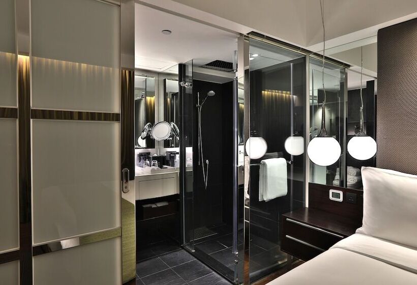 هتل The Mira Hong Kong