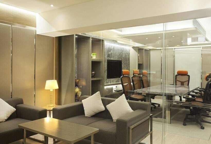 هتل The Park Lane Hong Kong A Pullman