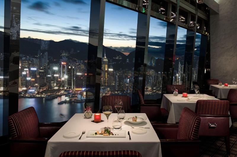 هتل The Ritz Carlton Hong Kong