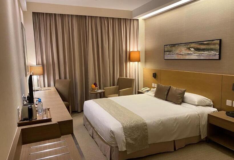 هتل The Salisbury  Ymca Of Hong Kong