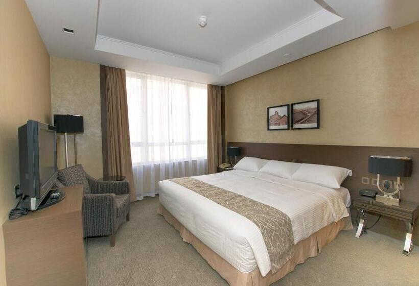 هتل The Salisbury  Ymca Of Hong Kong