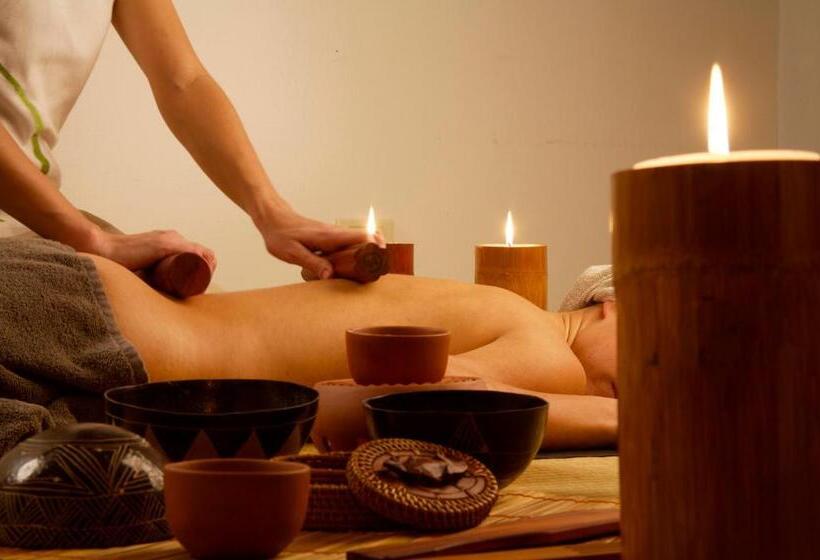 ホテル Tosco Romagnolo