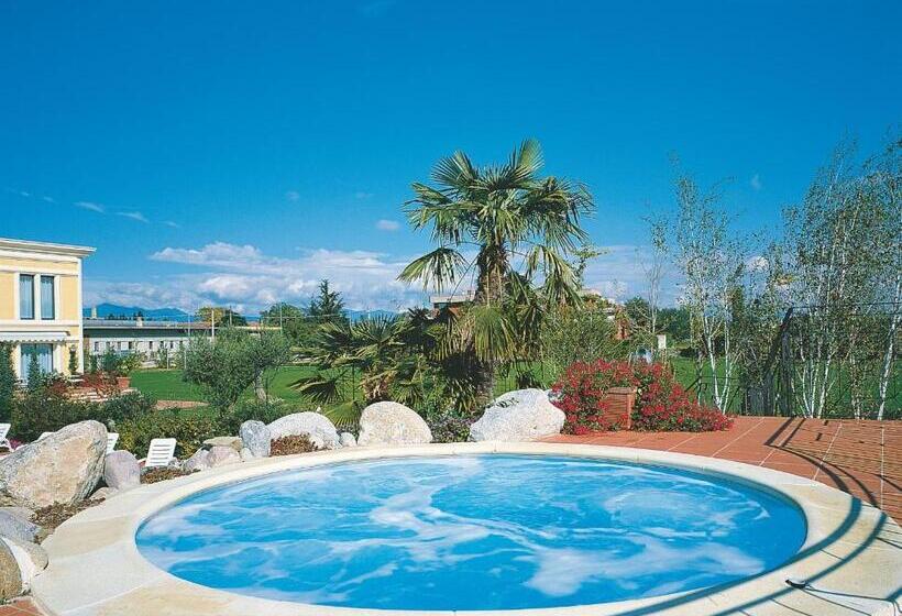 בית מלון כפרי Touring