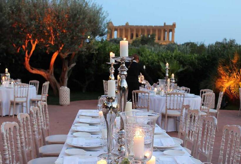 בית מלון כפרי Villa Athena Resort