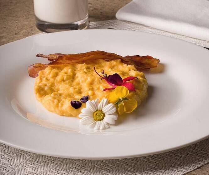 בית מלון כפרי Villa Athena Resort