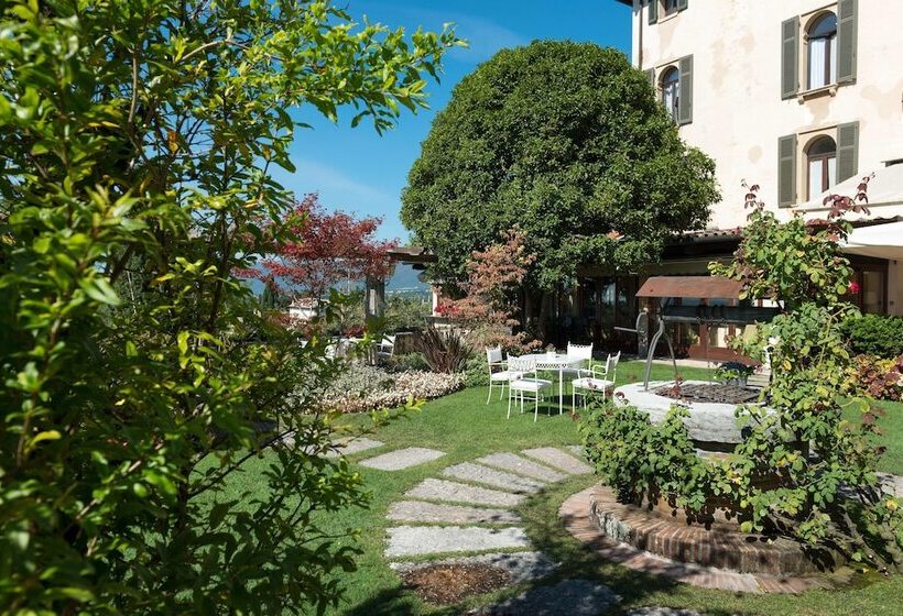 ホテル Villa Cipriani