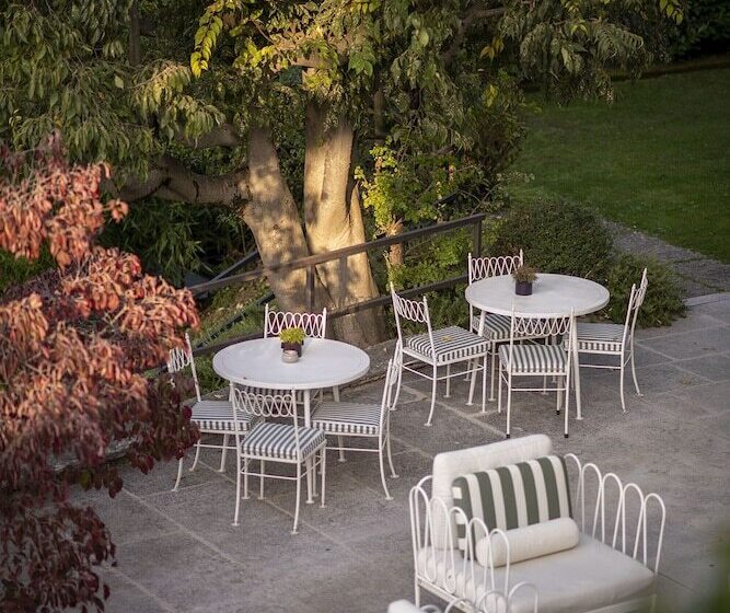 ホテル Villa Cipriani