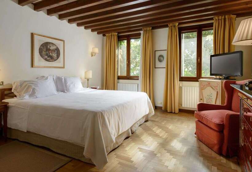 ホテル Villa Cipriani