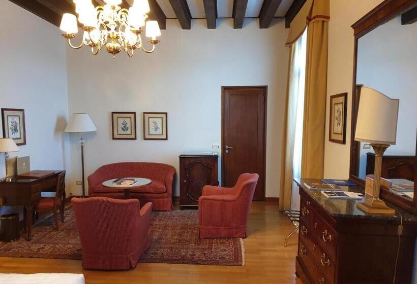 ホテル Villa Cipriani