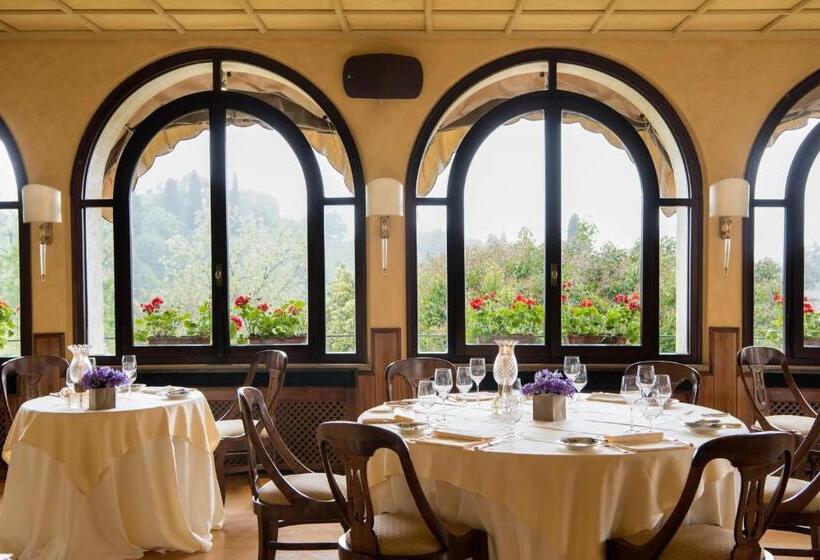 ホテル Villa Cipriani