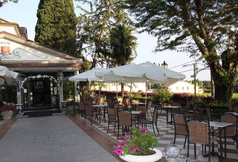 Отель Villa Felcaro   Relais, Lodge & Restaurant