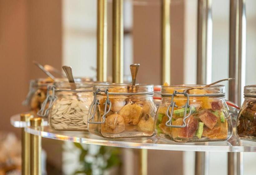 Lake Front Hotel Brenzone