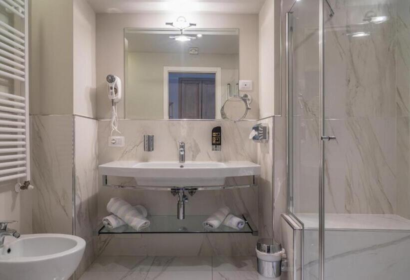 Lake Front Hotel Brenzone