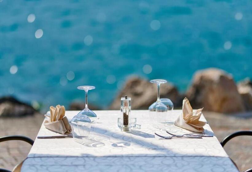 Lake Front Hotel Brenzone