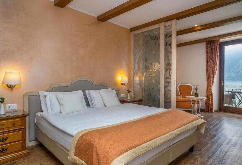 Lake Front Hotel Brenzone