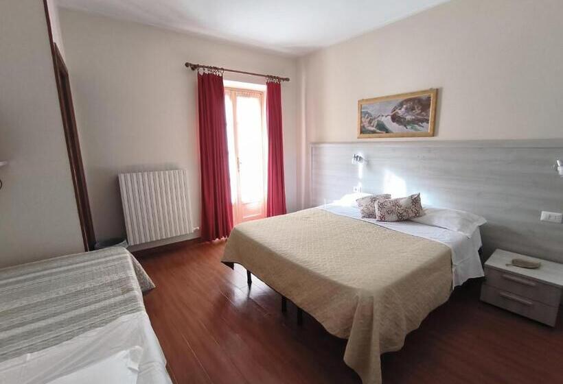 Nuovo Hotel Giardini