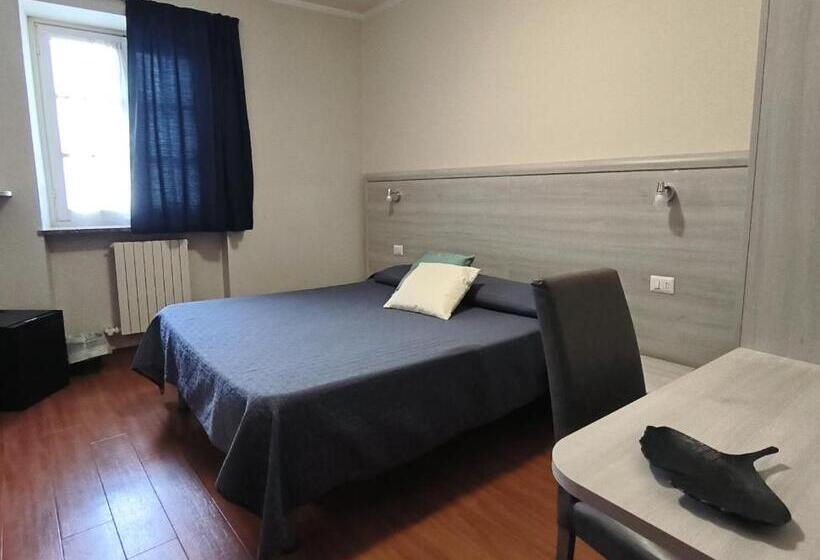 Nuovo Hotel Giardini