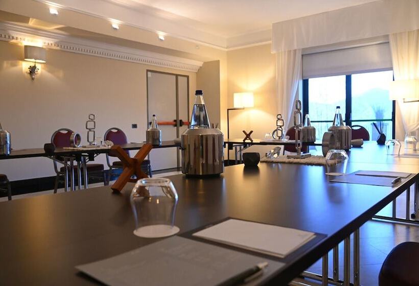 Renaissance Tuscany Il Ciocco Resort & Spa