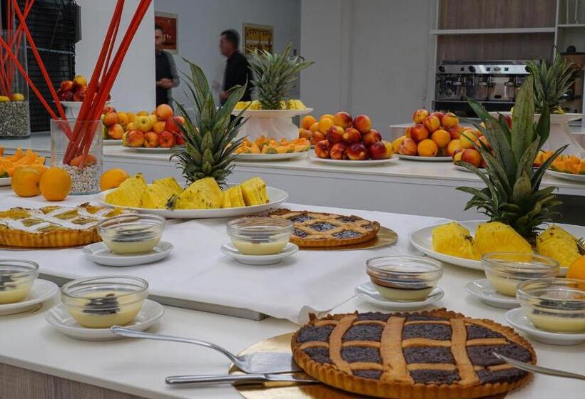 Uappala Club & Resort Lacona